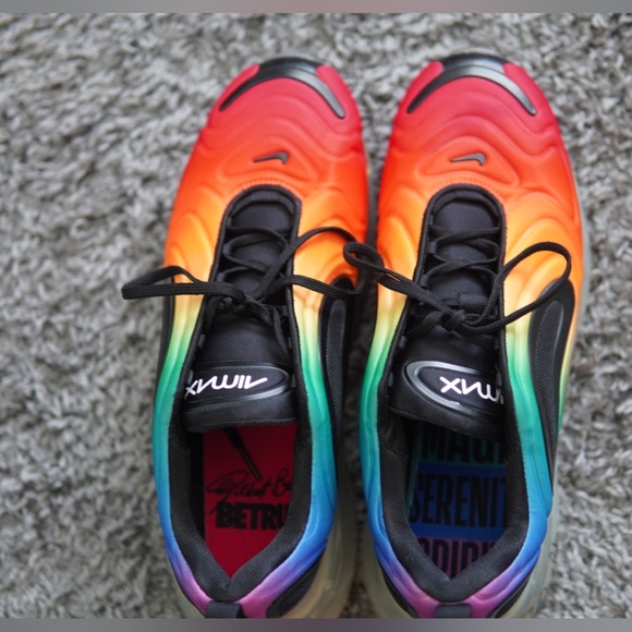 Air Max 720 - Picture 4 of 6